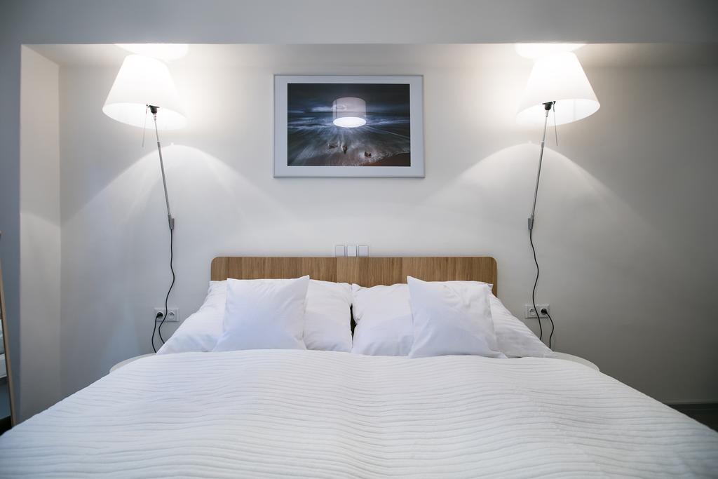Apartments At The Blue Duckling Прага Екстериор снимка