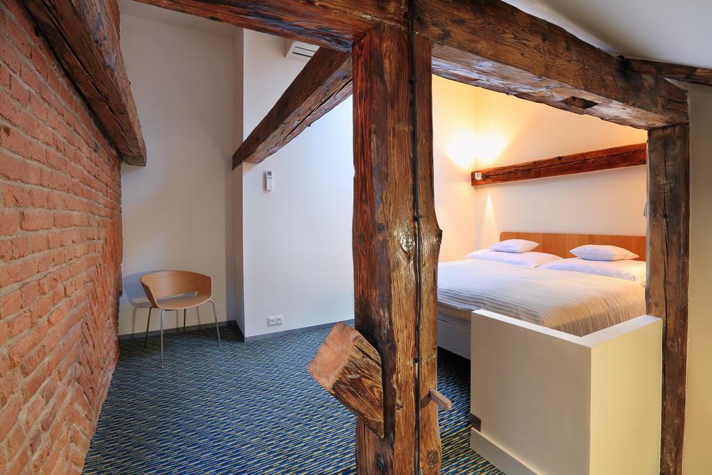 Apartments At The Blue Duckling Прага Екстериор снимка